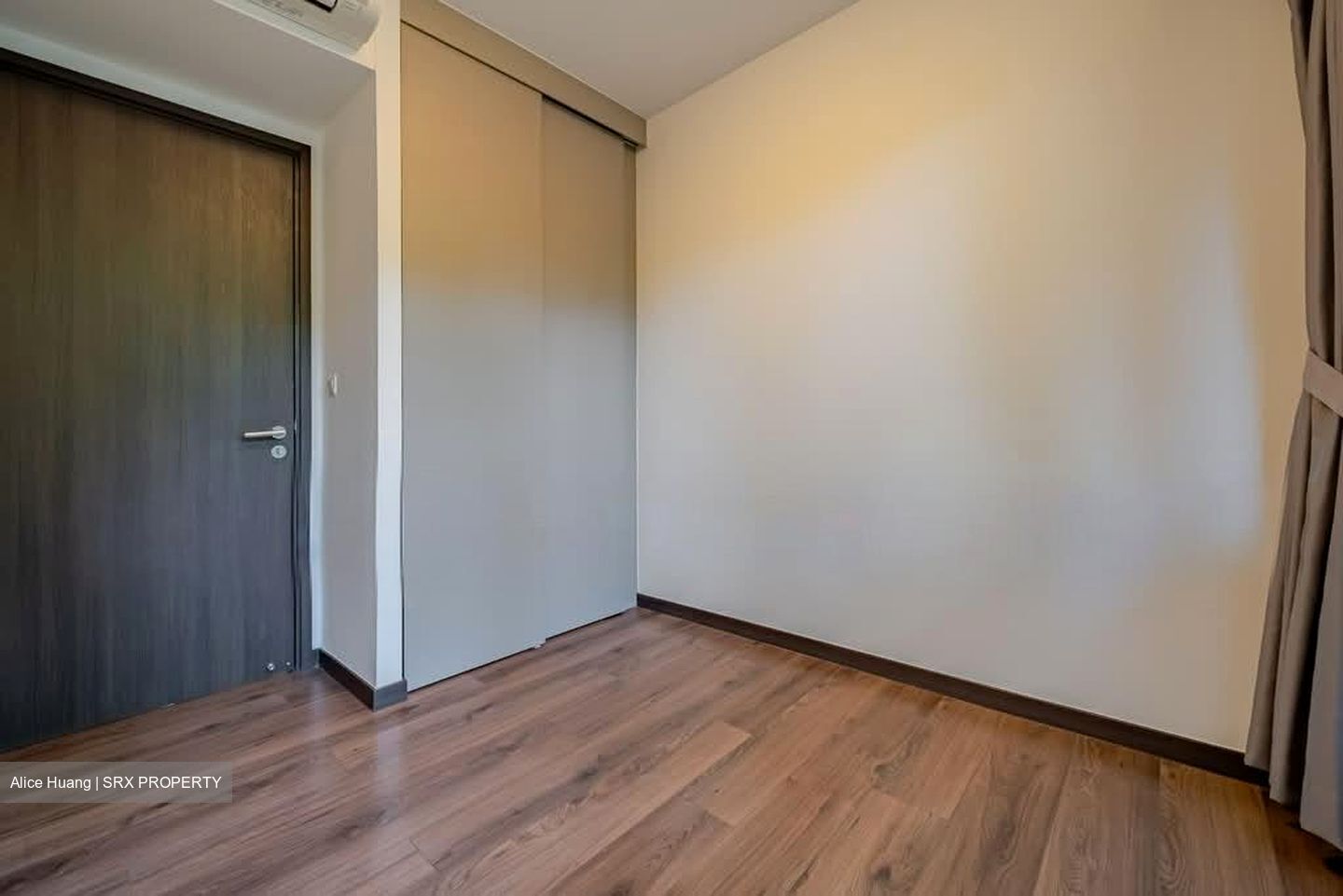 Lake Grande (D22), Condominium #557580211